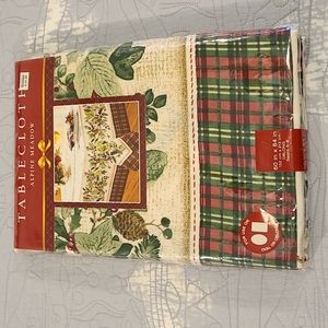 NWT alpine tablecloth
